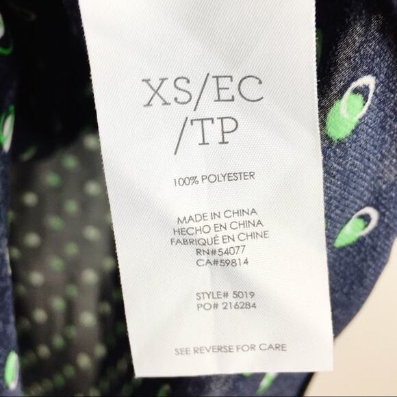 CAbi #5019 Womens Size XS Martini Blouse Button Up Navy Blue Green Preppy Core - Picture 7 of 7